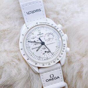 "Omega x Swatch MoonSwatch Snoopy White "